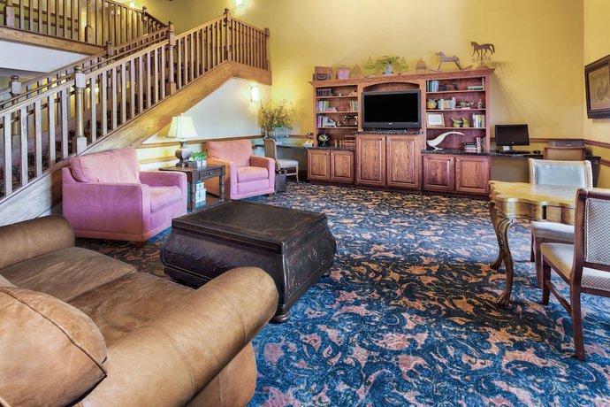 Imagen de los interiores del Hotel Americinn By Wyndham Vidalia. Foto 16