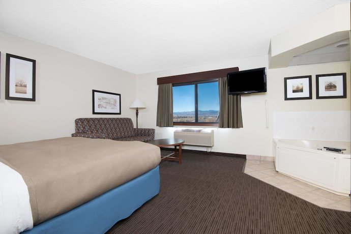 Imagen de la habitación del Hotel Americinn By Wyndham Windsor Ft. Collins. Foto 3