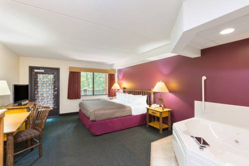 Imagen de la habitación del Hotel Americinn By Wyndham Wisconsin Dells. Foto 3