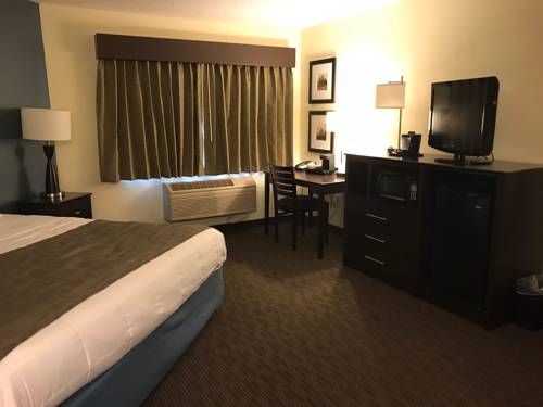 Imagen de la habitación del Hotel Americinn By Wyndham and Suites Long Lake. Foto 10