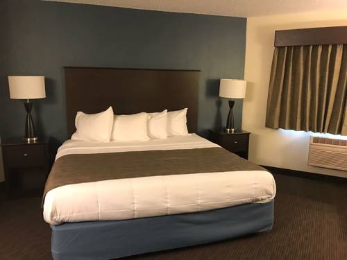 Imagen de la habitación del Hotel Americinn By Wyndham and Suites Long Lake. Foto 12