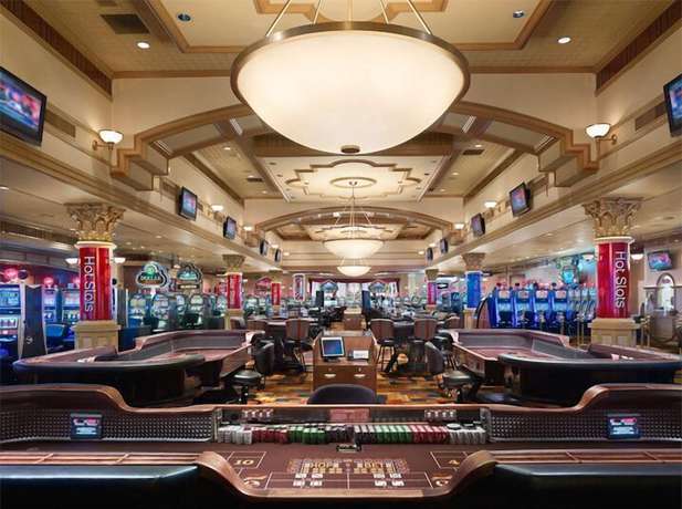 Imagen de los interiores del Hotel Ameristar Casino Council Bluffs. Foto 12