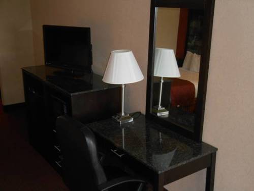 Imagen de la habitación del Hotel Ameristay Inn. Foto 5