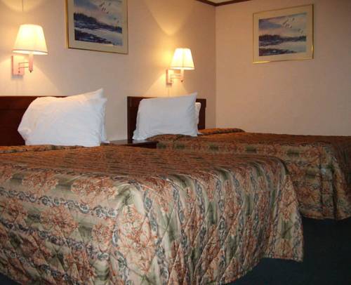 Imagen de la habitación del Hotel Amerivu Inn & Suites. Foto 3