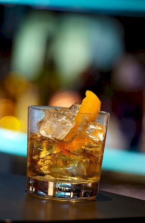 Imagen del bar/restaurante del Hotel Ameron Davos Swiss Mountain Resort. Foto 8