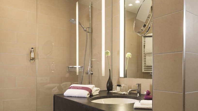 Imagen de la habitación del Hotel Ameron Köln Regent. Foto 9