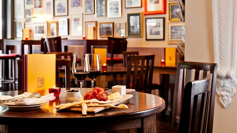 Imagen del bar/restaurante del Hotel Ameron Luzern Flora. Foto 8