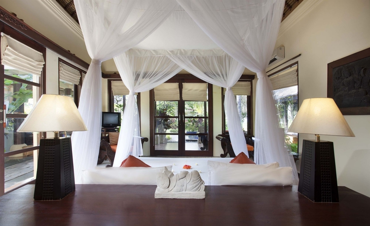 Imagen de la habitación del Hotel Amertha Bali Villas Beach Front Resort and Spa. Foto 7