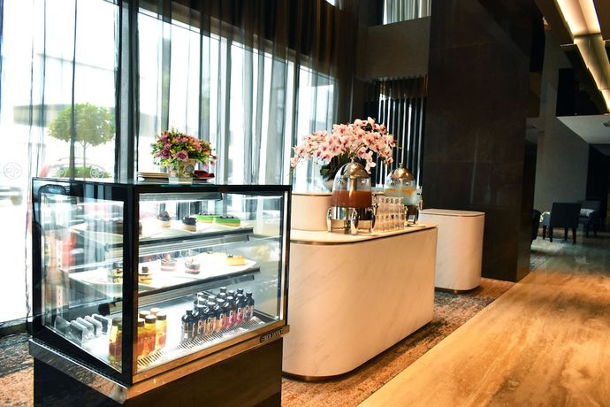 Imagen de los interiores del Hotel Ames Hotel. Foto 19