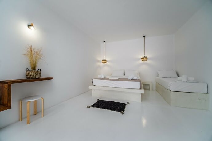 Imagen de la habitación del Hotel Amethyst Luxury Suites. Foto 15