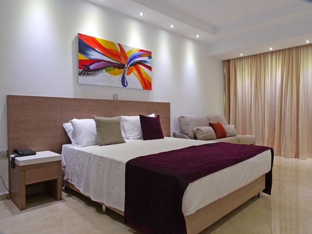 Imagen de la habitación del Hotel Amethyst Napa and Spa. Foto 17