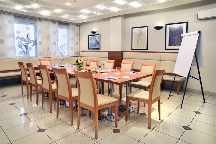 Imagen de los interiores del Hotel Ametyst. Foto 16