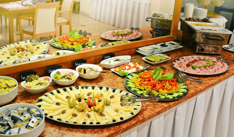 Imagen del bar/restaurante del Hotel Ametyst. Foto 6