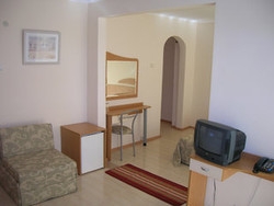 Imagen de la piscina del Hotel Amfibia Beach. Foto 7