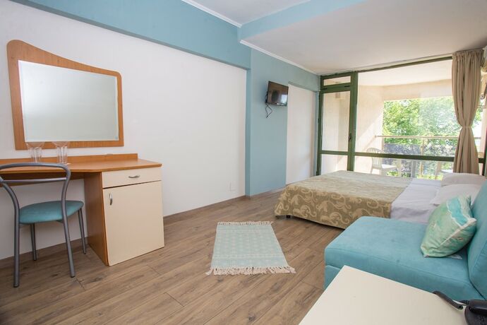 Imagen general del Hotel Amfibia Beach, Sunny Beach. Foto 3