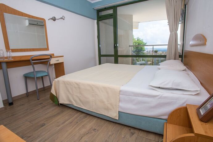 Imagen general del Hotel Amfibia Beach, Sunny Beach. Foto 11
