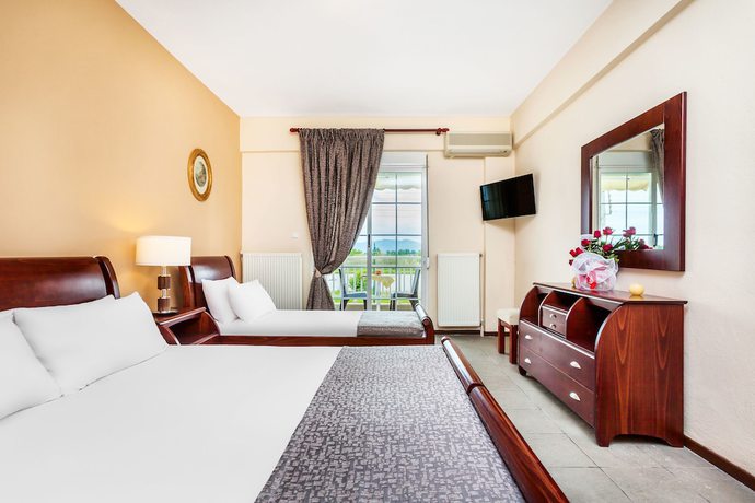 Imagen de la habitación del Hotel Amfion, Olympiaki Akti (Beach). Foto 13