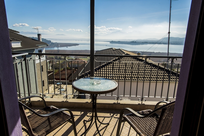 Imagen de la habitación del Hotel Amfithea. Foto 11