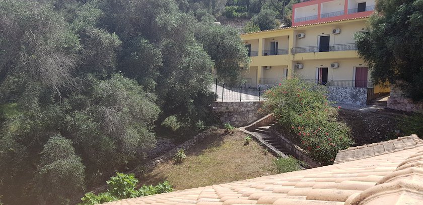 Imagen general del Hotel Amfitriti. Foto 4