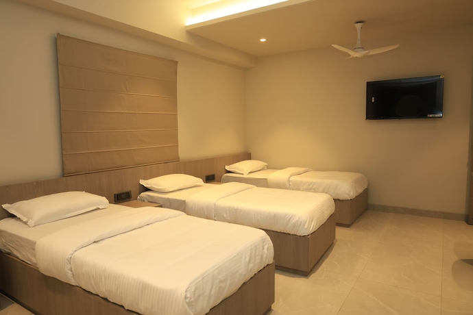 Imagen de la habitación del Hotel Amguri Bhawan. Foto 1