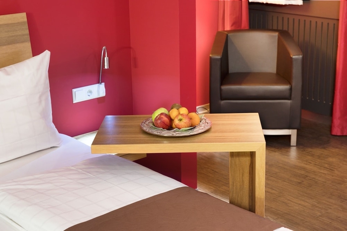 Imagen de la habitación del Hotel Amh Airport-messe-hotel. Foto 14