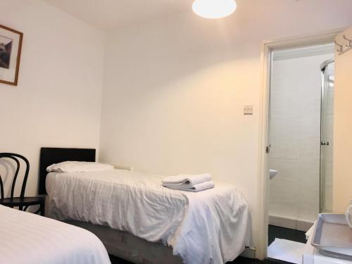 Imagen de la habitación del Hotel Amhurst. Foto 6