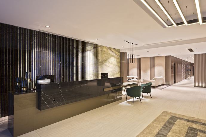 Imagen de los interiores del Hotel Ami Budva Petrovac. Foto 18