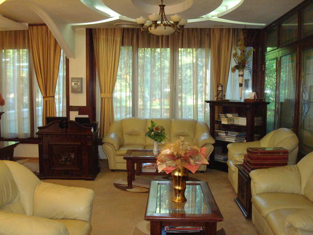 Imagen de los interiores del Hotel Ami. Foto 7