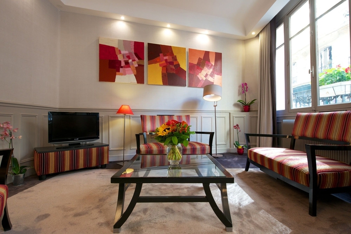 Imagen de los interiores del Hotel Ami - Orso. Foto 15