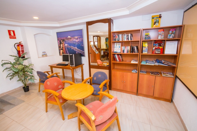 Imagen de los interiores del Hotel Amic Can Pastilla. Foto 10