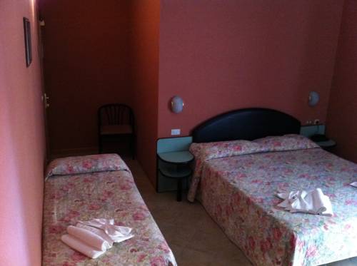 Imagen de la habitación del Hotel Amico, Cervia. Foto 8