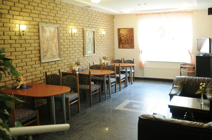 Imagen de los interiores del Hotel Amicus. Foto 11