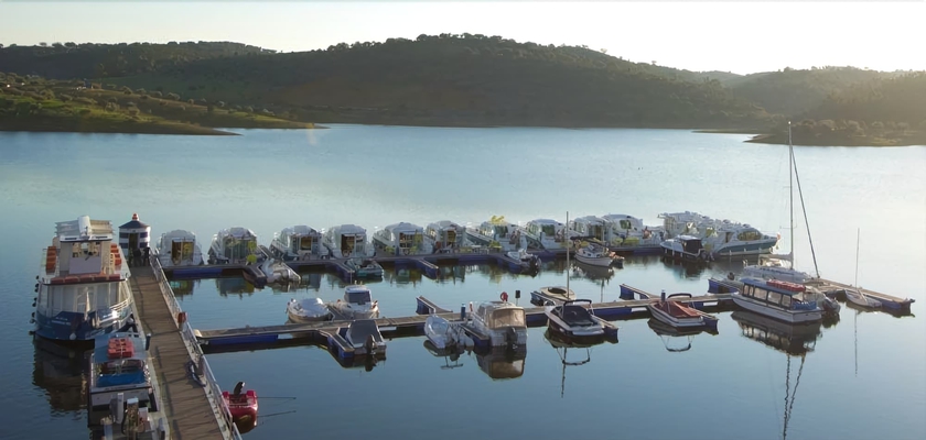 Imagen de los exteriores del Hotel Amieira Marina. Foto 15