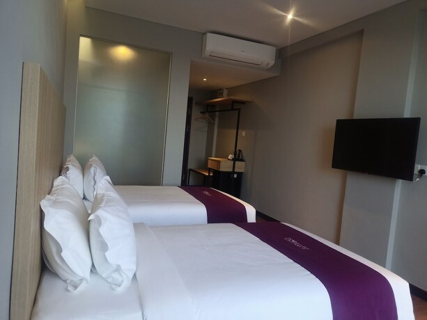 Imagen de la habitación del Hotel Amigo Bintulu. Foto 31