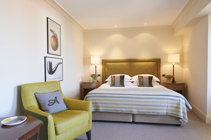 Imagen de la habitación del Hotel Amigo, Bruselas. Foto 11