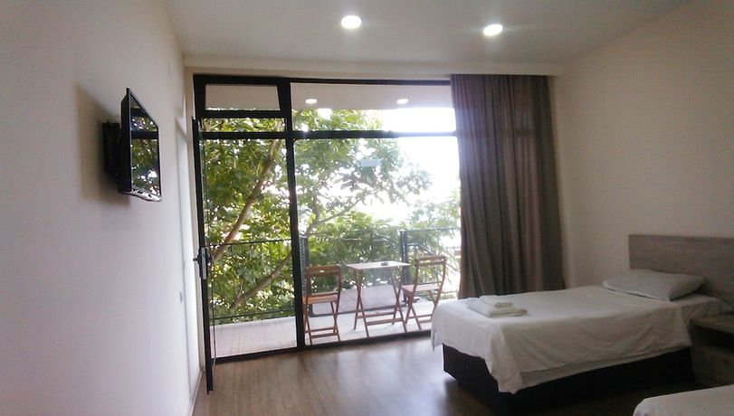 Imagen de la habitación del Hotel Amigo II. Foto 5