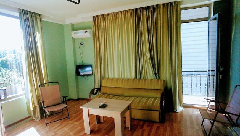 Imagen de la habitación del Hotel Amigo II. Foto 8