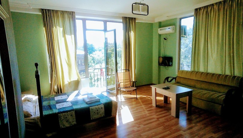 Imagen de la habitación del Hotel Amigo II. Foto 10