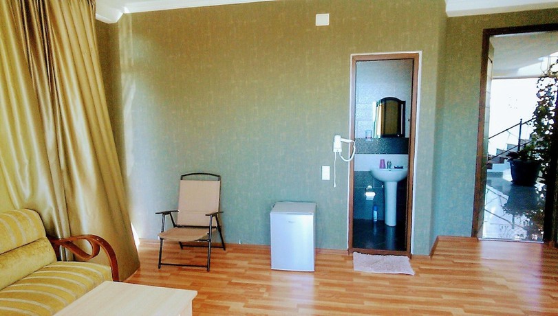 Imagen de la habitación del Hotel Amigo II. Foto 11