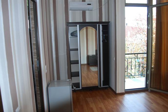 Imagen de la habitación del Hotel Amigo II. Foto 20