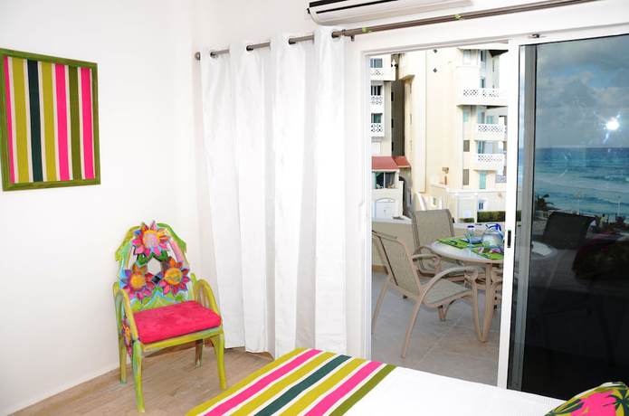 Imagen de la habitación del Hotel Amigo Rental. Foto 20