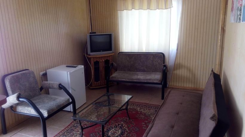 Imagen de la habitación del Hotel Amigos. Foto 16