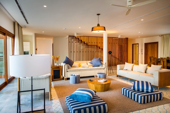 Imagen de los interiores del Hotel Amilla Maldives Resort and Residences. Foto 14
