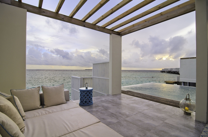 Imagen de los exteriores del Hotel Amilla Maldives Resort and Residences. Foto 12
