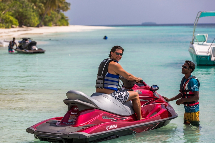 Imagen de los exteriores del Hotel Amilla Maldives Resort and Residences. Foto 13