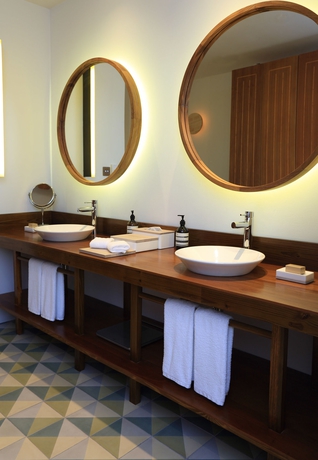 Imagen de la habitación del Hotel Amilla Maldives Resort and Residences. Foto 9