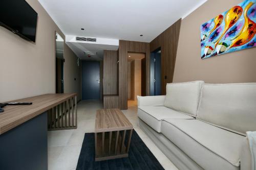 Imagen de la habitación del Hotel Aminess Alfir. Foto 17