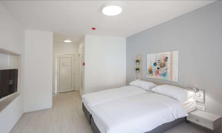 Imagen de la habitación del Hotel Aminess Bellevue Village. Foto 6