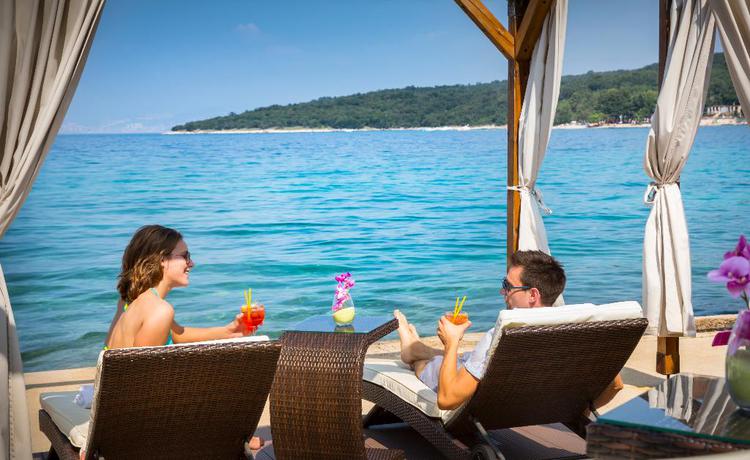 Imagen del bar/restaurante del Hotel Aminess Gaia Green Villas. Foto 14