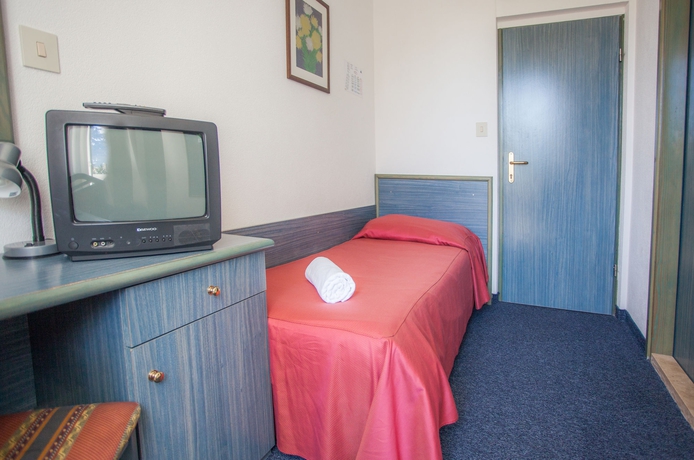 Imagen de la habitación del Hotel Aminess Laguna. Foto 3